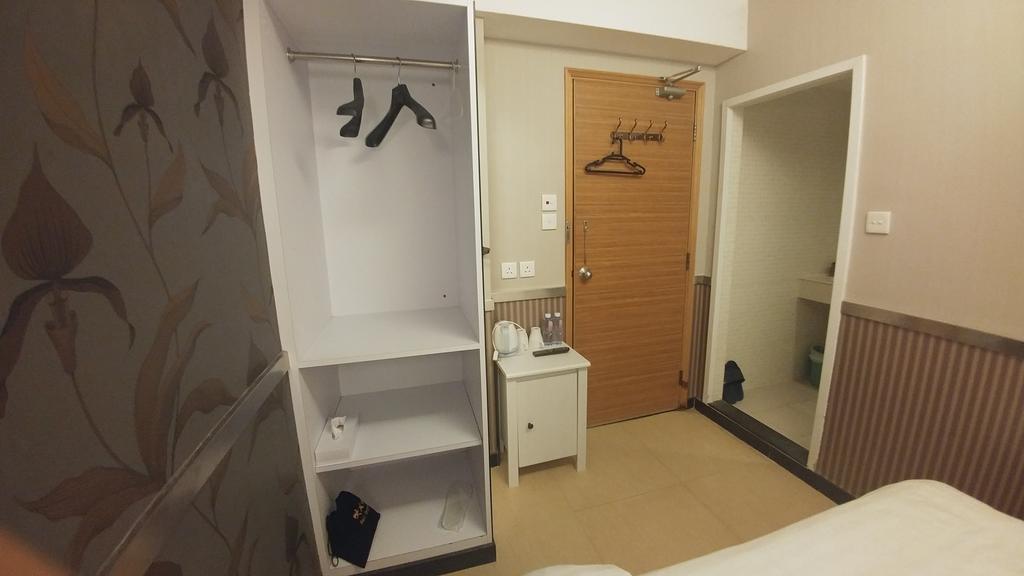 S3 Hotel Гонконг Экстерьер фото